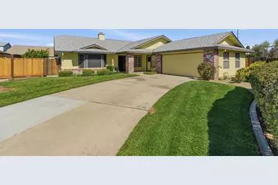 380 Garden Circle Drive, Manteca, CA 95336 - Photo 1
