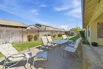 380 Garden Circle Drive, Manteca, CA 95336 - Photo 33