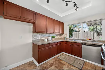 9013 Meadowsweet Way, Elk Grove, CA 95624 - Photo 23