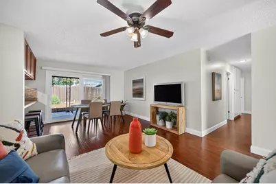 9013 Meadowsweet Way, Elk Grove, CA 95624 - Photo 33