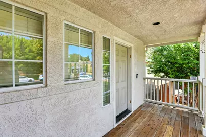 9510 Village Tree Drive, Elk Grove, CA 95758 - Photo 7