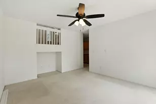 9510 Village Tree Dr, Elk Grove, CA 95758 - Photo 25