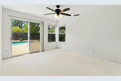 9510 Village Tree Drive, Elk Grove, CA 95758 - Photo 23