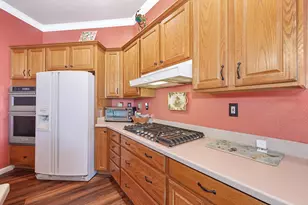 1313 Beckett Dr, Roseville, CA 95747 - Photo 17