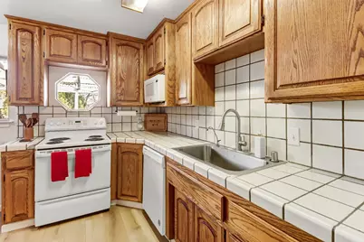 3008 Sandhurst Court, Sacramento, CA 95821 - Photo 13