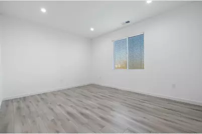 1121 Crater Avenue, Modesto, CA 95351 - Photo 37