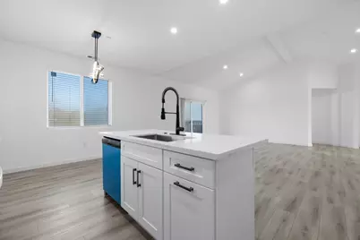 1121 Crater Avenue, Modesto, CA 95351 - Photo 27