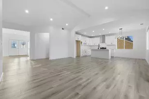 1121 Crater Ave, Modesto, CA 95351 - Photo 23