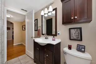 630 51st St, Sacramento, CA 95819 - Photo 25