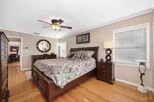 630 51st St, Sacramento, CA 95819 - Photo 33