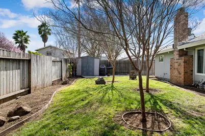 7318 Sunwood Way, Citrus Heights, CA 95621 - Photo 33