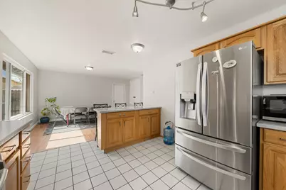 7318 Sunwood Way, Citrus Heights, CA 95621 - Photo 15