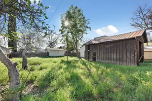 705 N School St, Lodi, CA 95240 - Photo 31