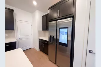 441 N Paso Robles Drive, Tracy, CA 95391 - Photo 15