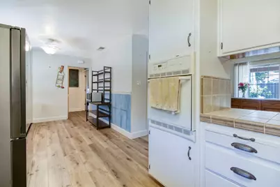 1036 Lakewood Avenue, Modesto, CA 95355 - Photo 15