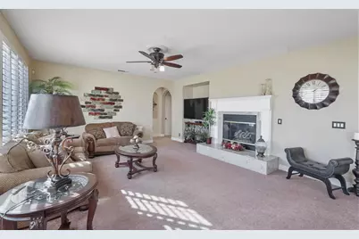 9470 Hillsborough Way, Chowchilla, CA 93610 - Photo 7