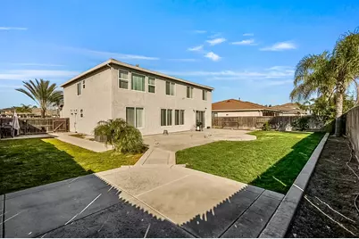 9470 Hillsborough Way, Chowchilla, CA 93610 - Photo 5