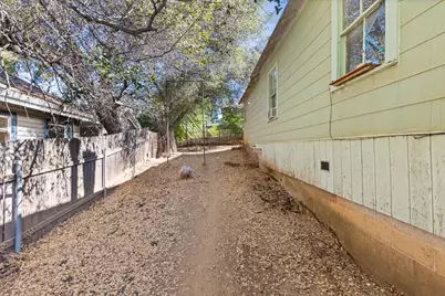 261 Garfield St, Auburn, CA 95603 - Photo 35