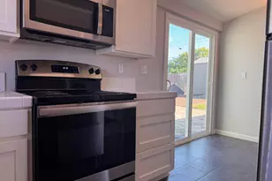 5733 39th St, Sacramento, CA 95824 - Photo 13