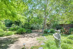 8530 Oak Harbour Ct, Fair Oaks, CA 95628 - Photo 51