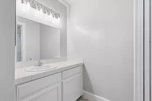 5411 Sawtooth Ct, Sacramento, CA 95842 - Photo 11