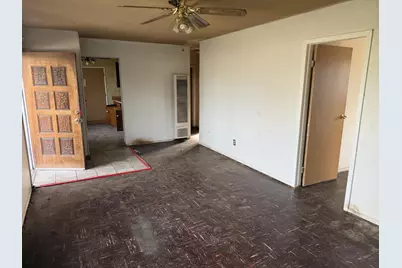 7252 Jerry Way, Sacramento, CA 95828 - Photo 3