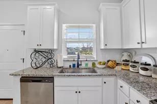 12175 Coal Crk Wy, Rancho Cordova, CA 95742 - Photo 17