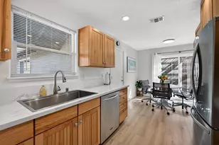 1008 Hanover Ct, El Dorado Hills, CA 95762 - Photo 11