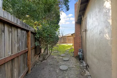 5714 Claremont Avenue, Stockton, CA 95207 - Photo 39