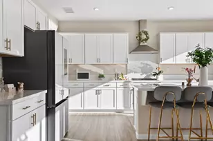 8285 Courage Dr, Sacramento, CA 95829 - Photo 15