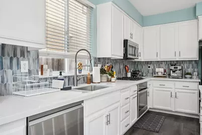 2821 Rogue River Circle, West Sacramento, CA 95691 - Photo 19