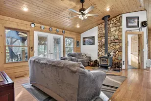 10394 Ponderosa Way, Mountain Ranch, CA 95246 - Photo 17