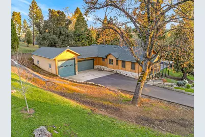 10394 Ponderosa Way, Mountain Ranch, CA 95246 - Photo 3