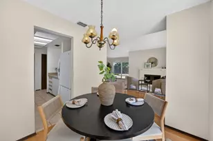 8721 Brigham Way, Sacramento, CA 95826 - Photo 17
