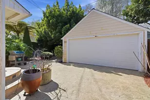 2664 18th St, Sacramento, CA 95818 - Photo 31