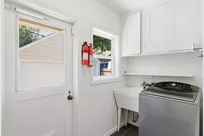 2664 18th Street, Sacramento, CA 95818 - Photo 17