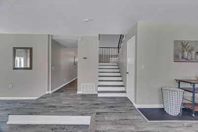 9578 Scarboro Place, Stockton, CA 95209 - Photo 11