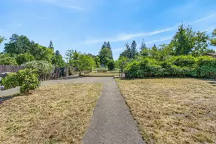 8780 Elm Ave, Orangevale, CA 95662 - Photo 15