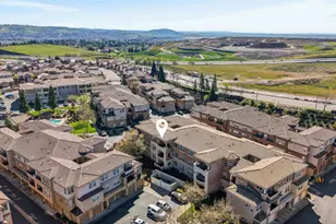 900 Moon Cir, Folsom, CA 95630 - Photo 29