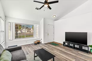 3004 Woodrose Ct, Modesto, CA 95350 - Photo 9