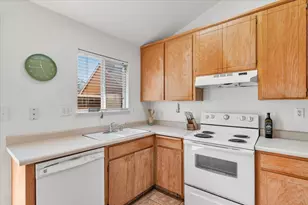 3004 Woodrose Ct, Modesto, CA 95350 - Photo 17