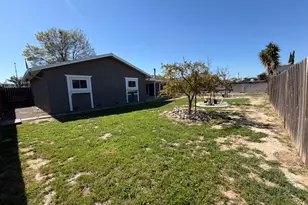 1547 Patchett Dr, Newman, CA 95360 - Photo 15