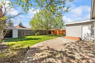 5450 73rd St, Sacramento, CA 95820 - Photo 41