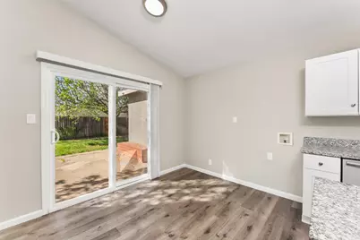 5450 73rd Street, Sacramento, CA 95820 - Photo 25