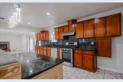 2201 Portola Avenue, Stockton, CA 95209 - Photo 3