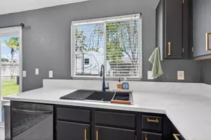 8337 Grand Cru Dr, Sacramento, CA 95829 - Photo 19