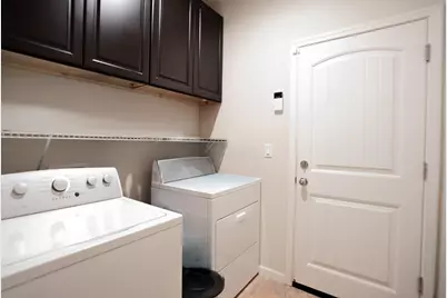 652 Pinelli Drive, Los Banos, CA 93635 - Photo 27