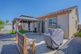 652 Pinelli Dr, Los Banos, CA 93635 - Photo 45