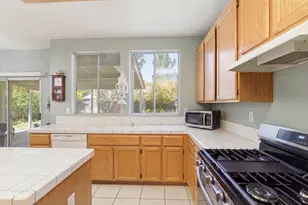 8283 Glencannon Way, Elk Grove, CA 95624 - Photo 9