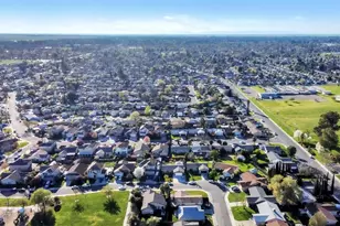 7517 Addison Way, Sacramento, CA 95822 - Photo 49